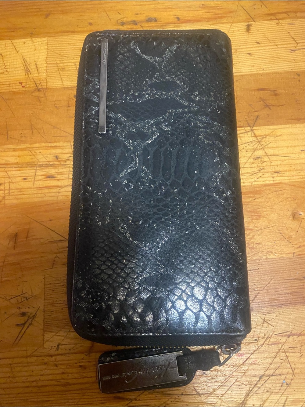 Keneth Cole designer black luxury wallet.